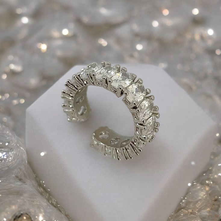 Snow’s Crystal Ring